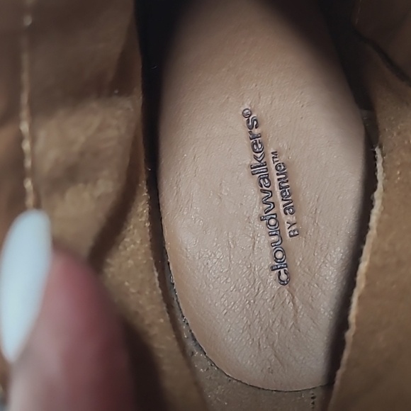 Cloud Walkers Women's Ankle Boot - Picture 8 of 12